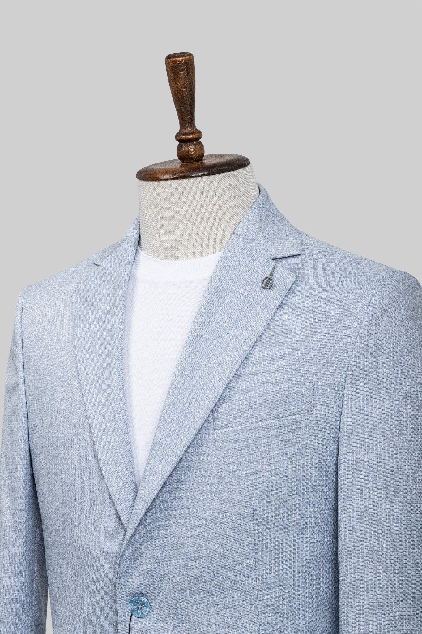Skyline Mist – European Linen-Blend Light Blue Pinstripe Blazer