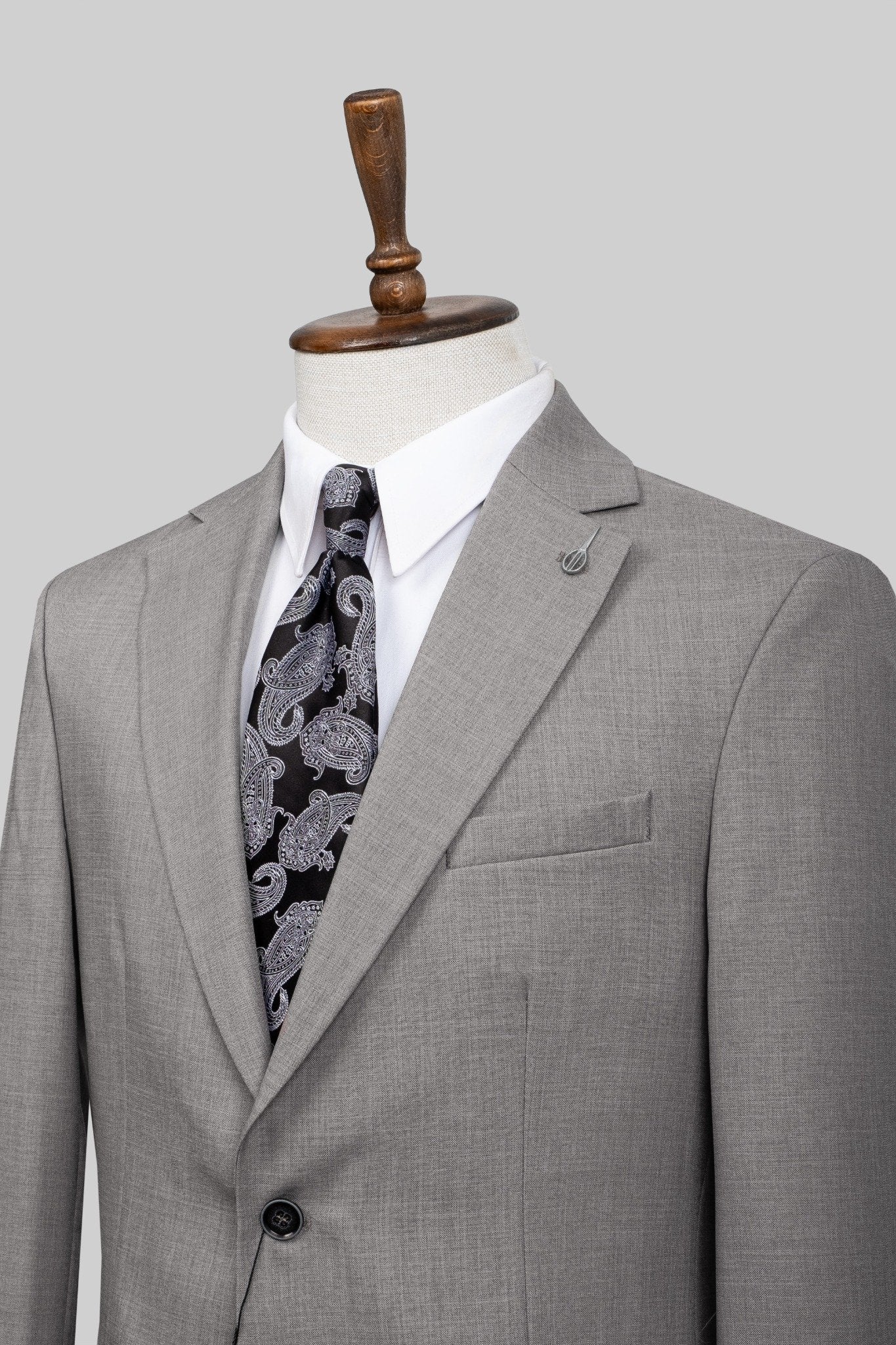 Silver Crest – European Light Grey Textured 2-Piece Suit