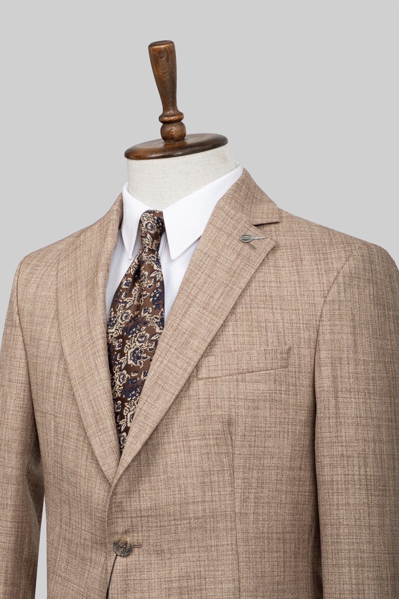 Sahara Sand – European Beige Textured 2-Piece Suit
