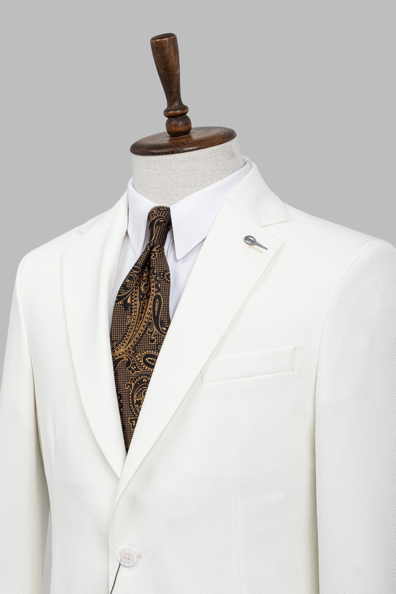 Ivory Elegance – European White 2-Piece Suit