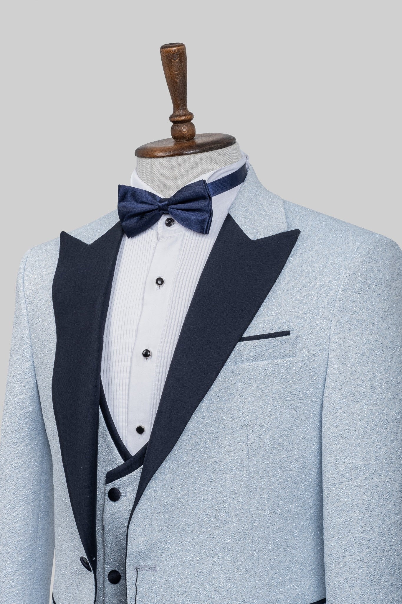 Frosted Elegance – European Ice Blue Textured 3-Piece Tuxedo Suit