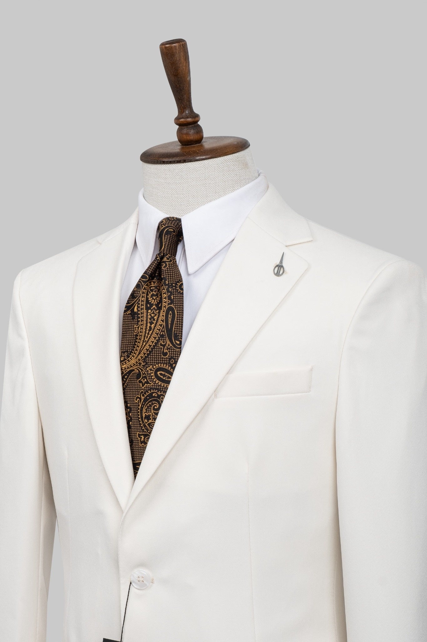 Ivory Prestige – European Cream 2-Piece Suit
