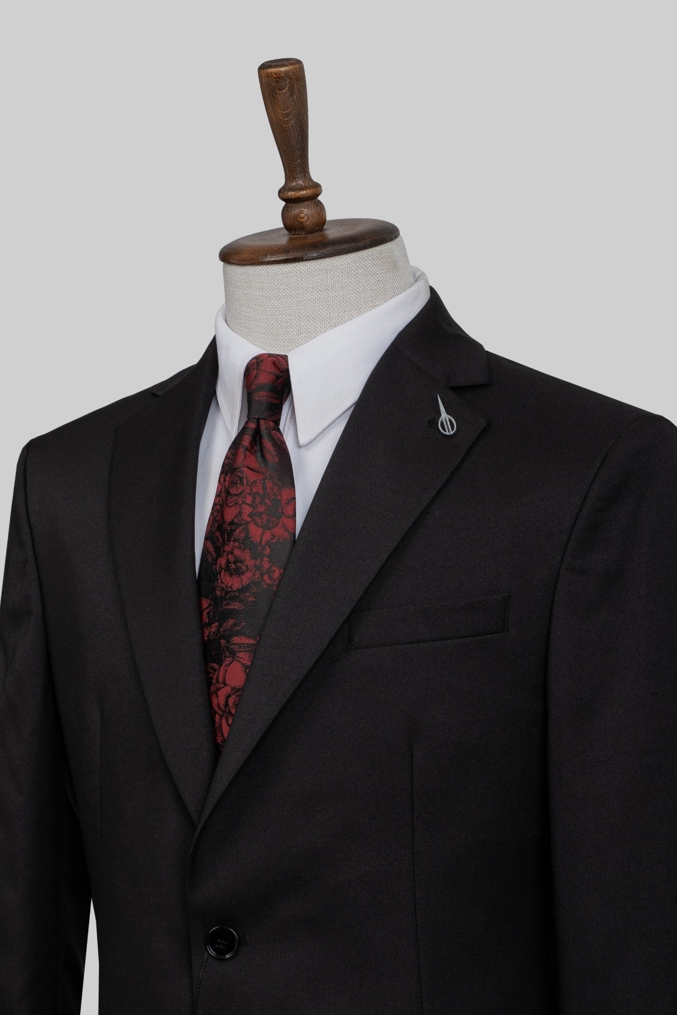 Midnight Noir – European Black Two-Piece Suit