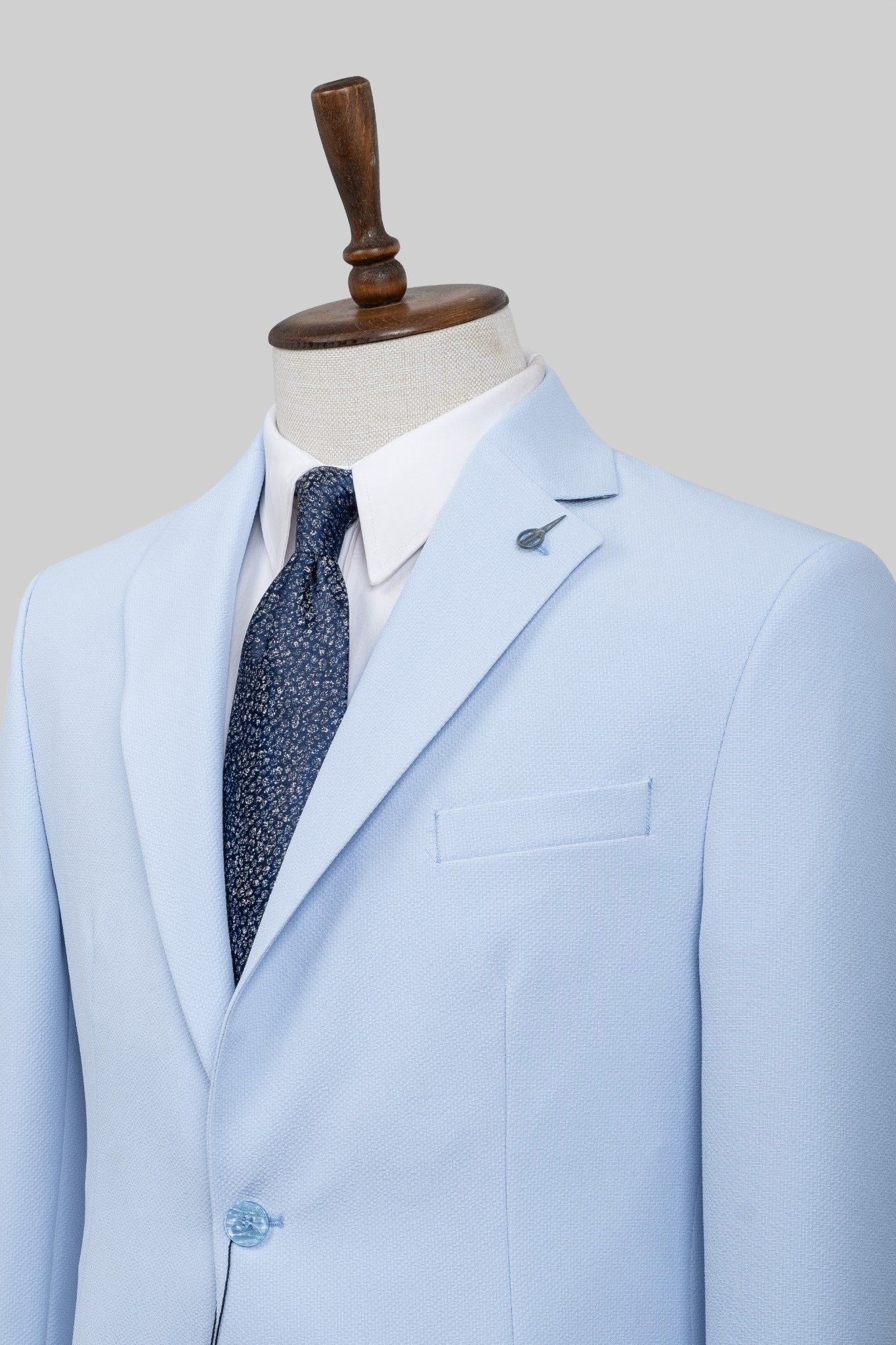 Sky Regent – European Powder Blue 2-Piece Suit